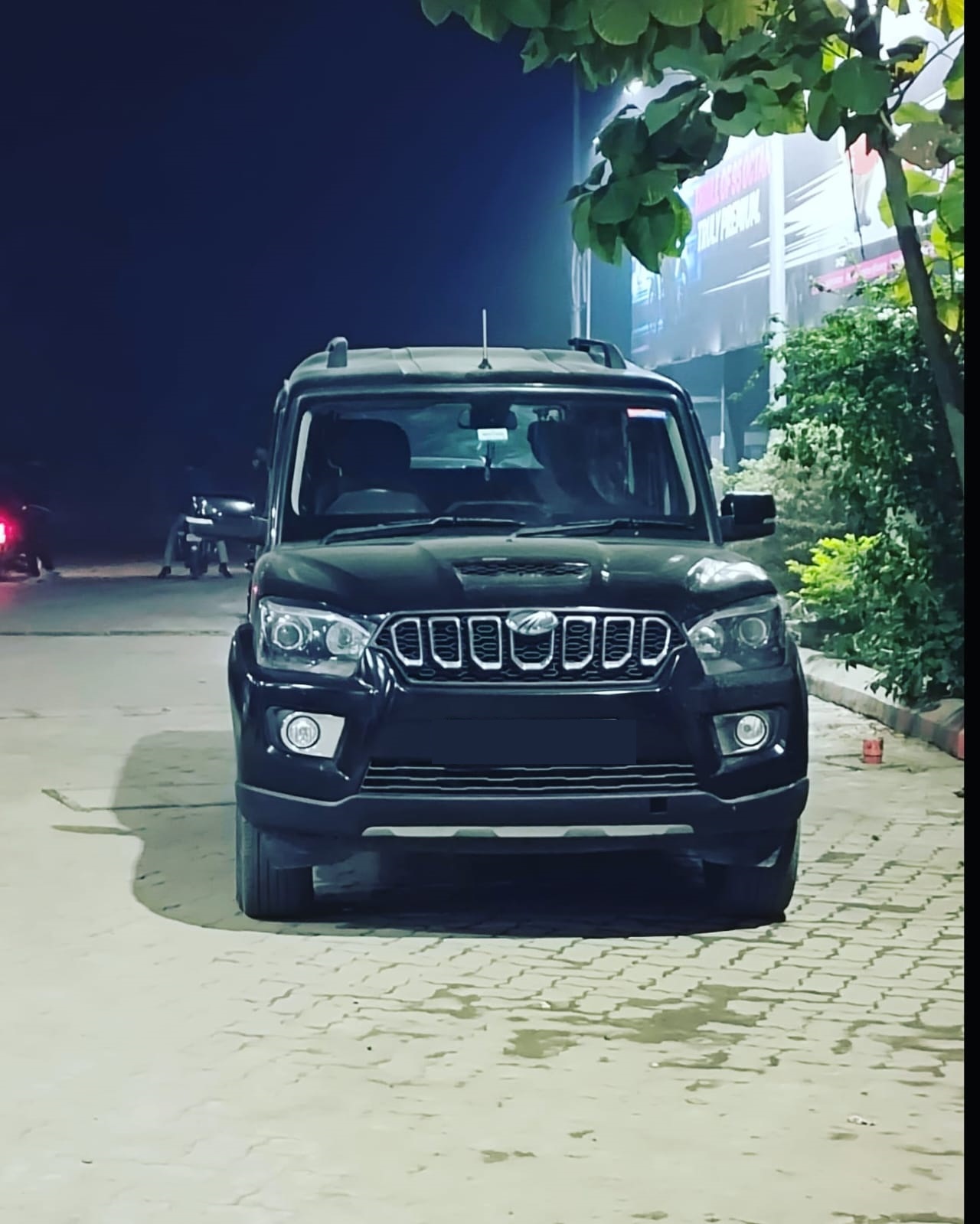 Mahindra Scorpio